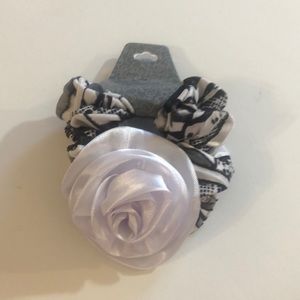 Flower Scrunchie
